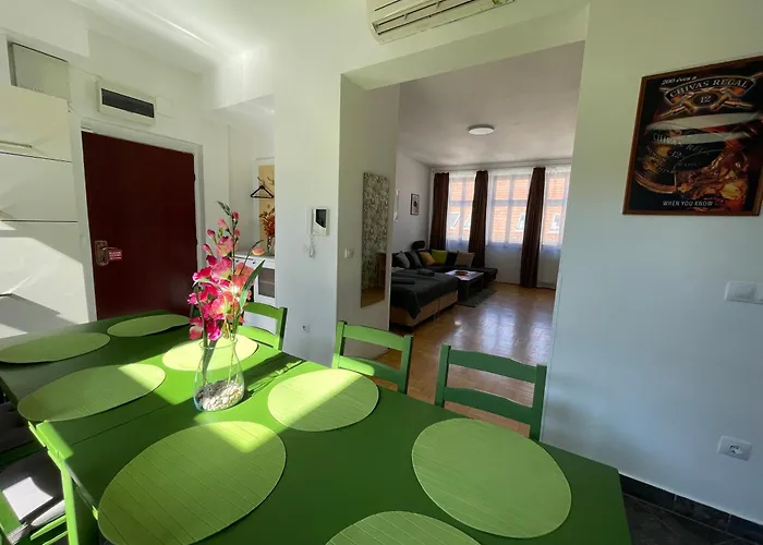 Design Apartment # Dob16 #Downtown #Nightlife