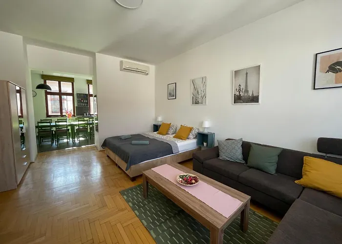 Design Apartment # Dob16 #Downtown #Nightlife